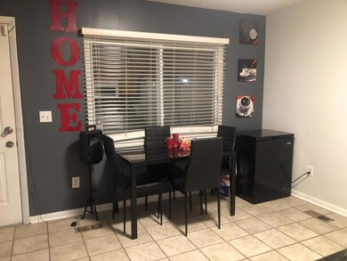 Eat In Kitchen