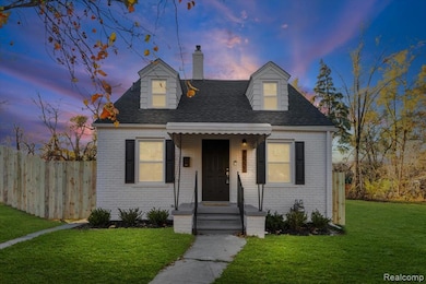 16221 Santa Rosa Dr, Detroit, MI 48221 - photo 2