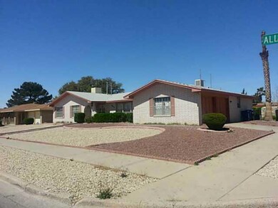 10217 Allway Dr, El Paso, TX 79925 - photo 3