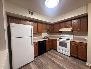 1464 N Cedar Crest Blvd unit 10, Allentown, PA 18104 - photo 7