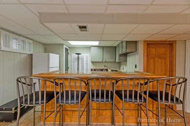 219 Winslow Ct, Naperville, IL 60565 - photo 7