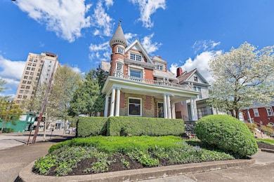 1102 5th Ave, Huntington, WV 25701 - photo 5