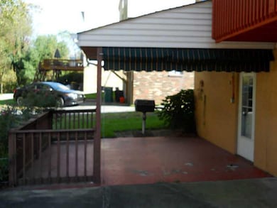 Patio/Deck. Also note natural gas grill.