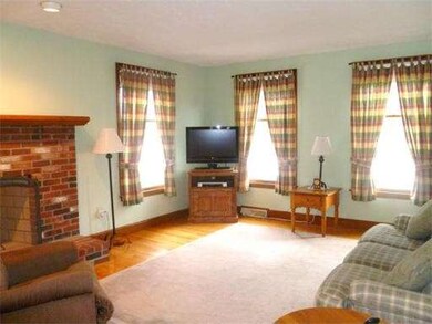 57 Lauricella Ln, Waltham, MA 02452 - photo 7