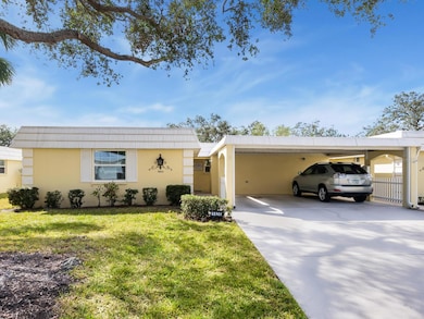 5826 Driftwood Place unit 34, Sarasota, FL 34231 - photo 3