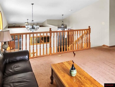 113 Quinion Dr, Mankato, MN 56001 - photo 5