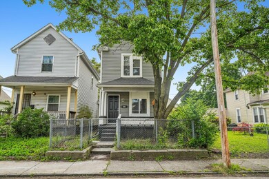 1-web-or-mls-112-s-cypress-ave