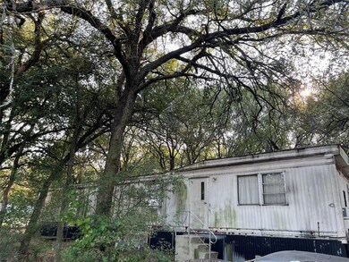 350 Oak Valley Ln, Springtown, TX 76082 - photo 4