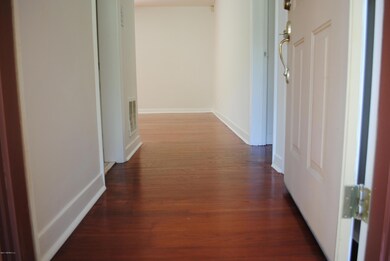 1019 Townsend Blvd, Jacksonville, FL 32211 - photo 4