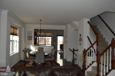 43172 Loudoun Reserve Dr, Ashburn, VA 20148 - photo 6