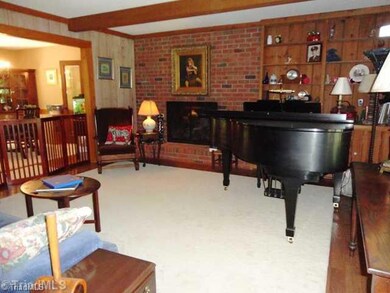 Living Room. Beamed ceiling