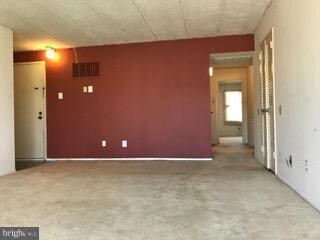 2630 Ft Farnsworth Rd unit 1B, Alexandria, VA 22303 - photo 3