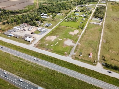 13355 / 13405 Pleasant Valley Dr, Rosharon, TX 77583 - photo 5