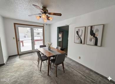 212 8th St S, New Salem, ND 58563 - photo 3