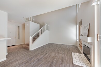580 Fenwick Way Simi Valley-5