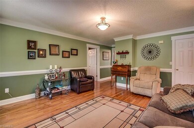 1818 Woodglo Dr, Asheboro, NC 27205 - photo 4