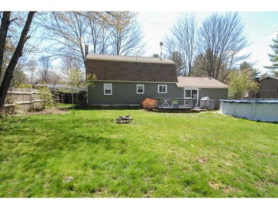 19 Rochester Ave, Rochester, NH 03867 - photo 3