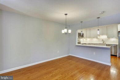 11304 Appledowre Way, Germantown, MD 20876 - photo 7