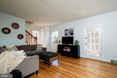 3003 Laurel Ave, Cheverly, MD 20785 - photo 5