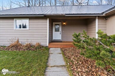 1710 Greendale Dr, Anchorage, AK 99504 - photo 2