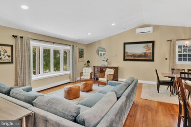 2319 Lakeview Dr, Yardley, PA 19067 - photo 4