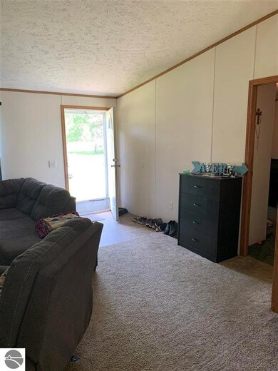 18605 W Sharon Rd, Oakley, MI 48649 - photo 5