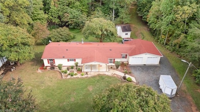 648 Mountainview Rd, King, NC 27021 - photo 4