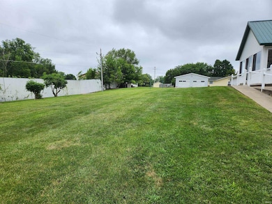 300 S Syracuse Webster Rd, Syracuse, IN 46567 - photo 3