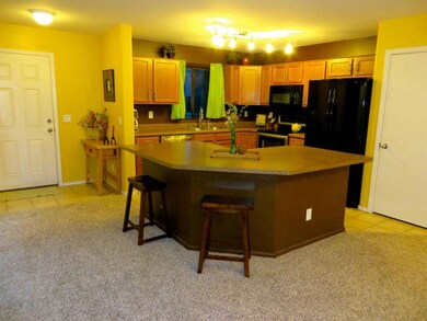 Kitchen with bar