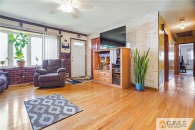 124 Coolidge Ave, Carteret, NJ 07008 - photo 3