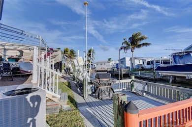 1081 Nettles Blvd, Jensen Beach, FL 34957 - photo 6