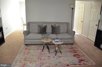 3044 Brinkley Station Dr, Temple Hills, MD 20748 - photo 4