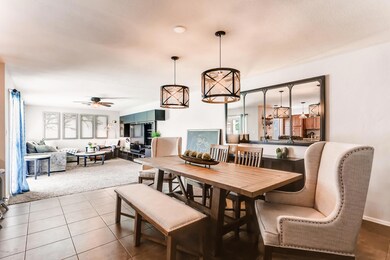 1922 E Fa-005-17-Dining Ro-MLS_Size