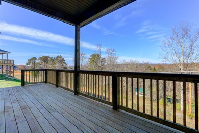 HH5 Rear Covered Deck