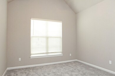 13014 S Cedar St, Jenks, OK 74037 - photo 6