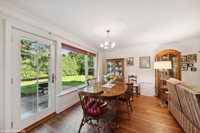 2416 Covert Rd, Glenview, IL 60025 - photo 4