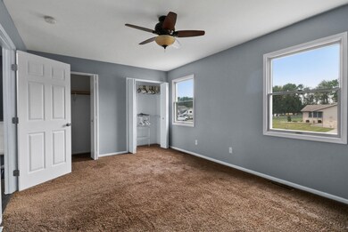 895 Rustic Acres Ln, Hebron, IN 46341 - photo 4