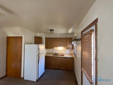 321 E Northgate Pkwy, Toledo, OH 43612 - photo 2