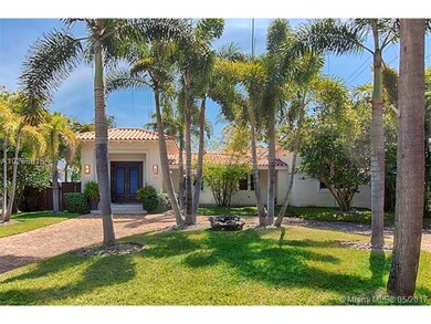 527 Sabal Palm Dr, Key Biscayne, FL 33149 - photo 2