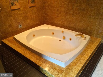 349 Overlook Dr, Prince Frederick, MD 20678 - photo 7