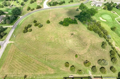 B1 L4 Cedar Point Place, Salina, KS 67401 - photo 3