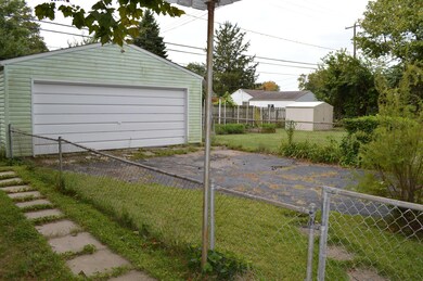 TWO CAR GARAGE