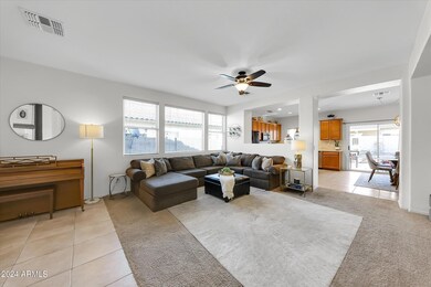 07-4401 W Hazeltine Way-7
