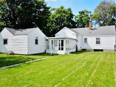 405 Findlay Rd, Woodville, OH 43469 - photo 2