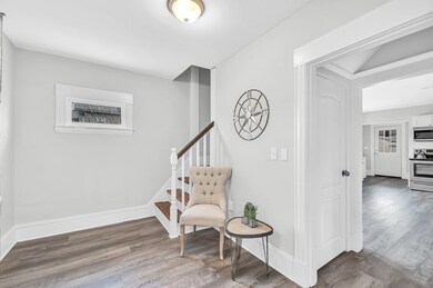 19 Lathrop St, West Springfield, MA 01089 - photo 4