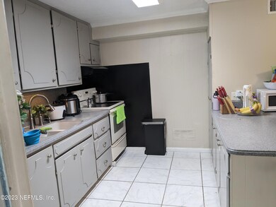 3711 Eve Dr W, Jacksonville, FL 32246 - photo 7