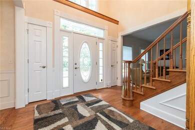 355 Brookside Cir, Aurora, OH 44202 - photo 3