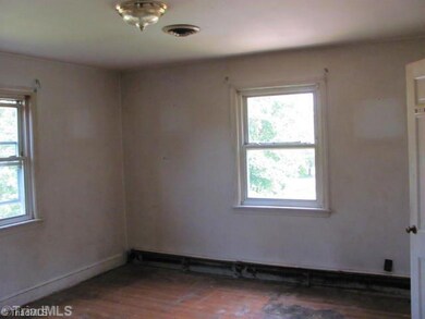 1st Bedroom.