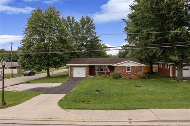 290 E Main St, Austin, IN 47102 - photo 6