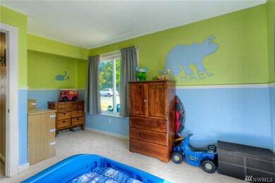 213 Bowlin Ave NE, Orting, WA 98360 - photo 6